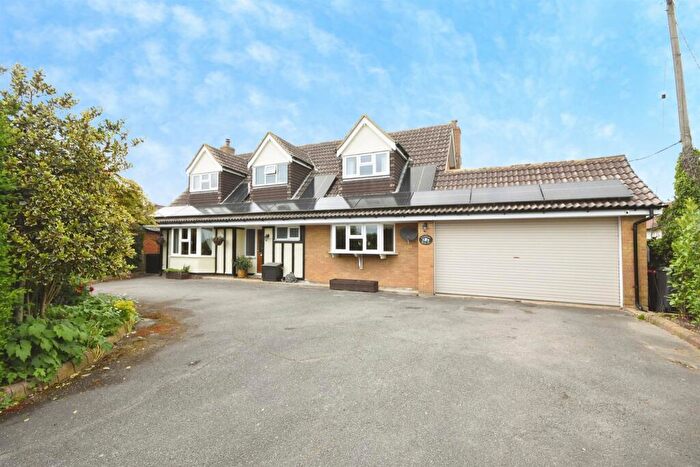 4 Bedroom Detached House For Sale In Church End, Shalford, Braintree, CM7