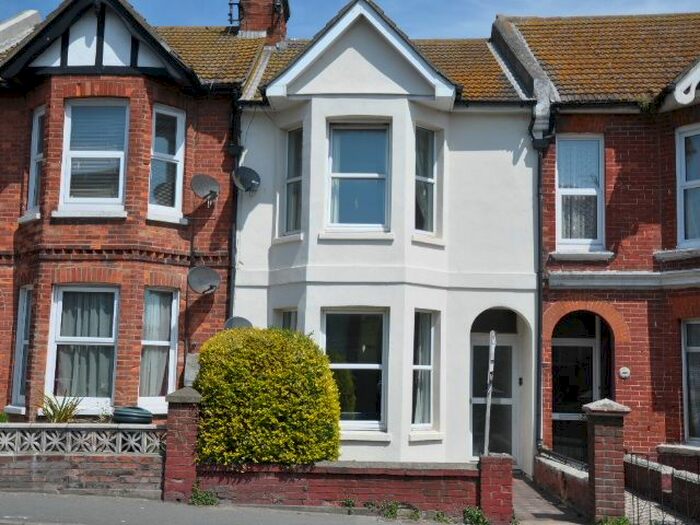 1 Bedroom Flat To Rent In Brighton Road, Newhaven, BN9