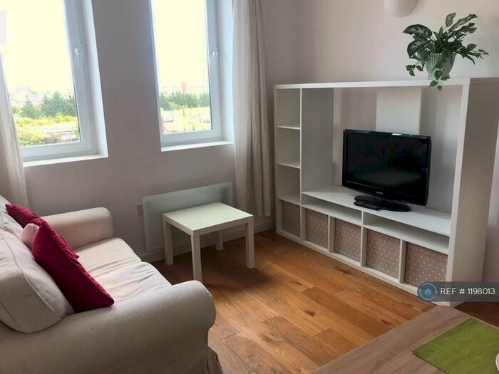 1 Bedroom Flat To Rent In Canning Road, London, E15