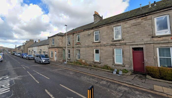 2 Bedroom Flat To Rent In Main Street, Midlothian, EH25