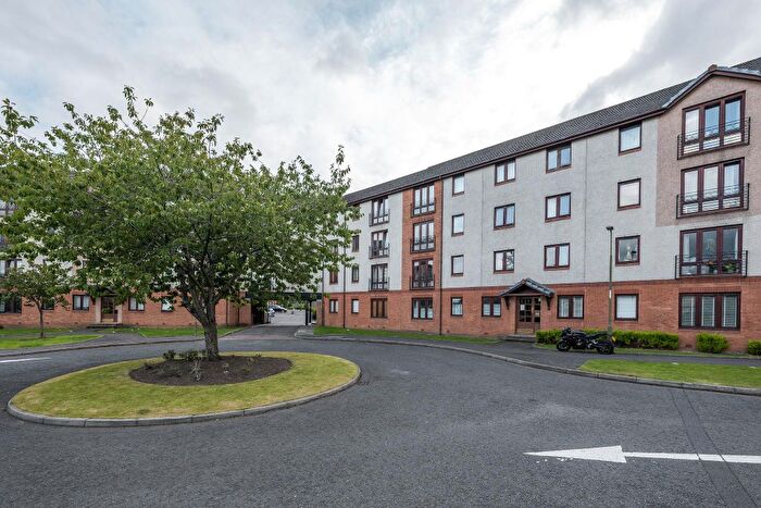 2 Bedroom Flat To Rent In Hawkhill, Edinburgh, EH7