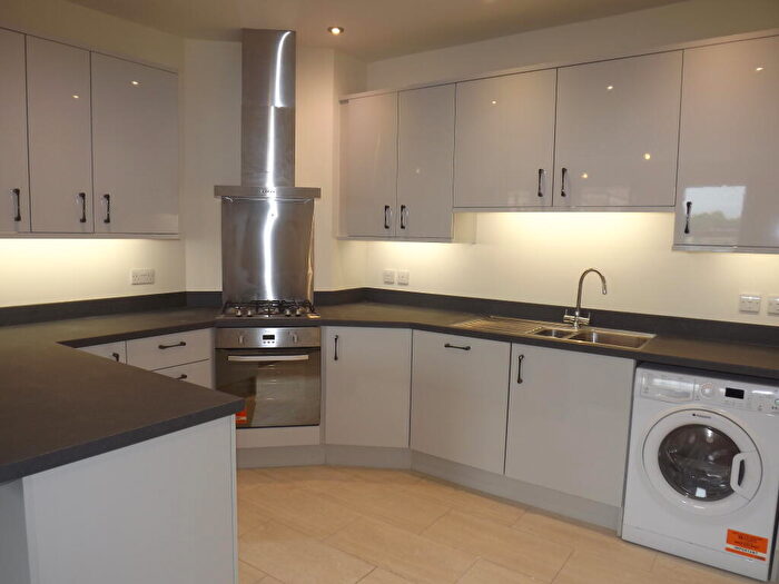 2 Bedroom Apartment To Rent In Fowler Street, South Shields, NE33