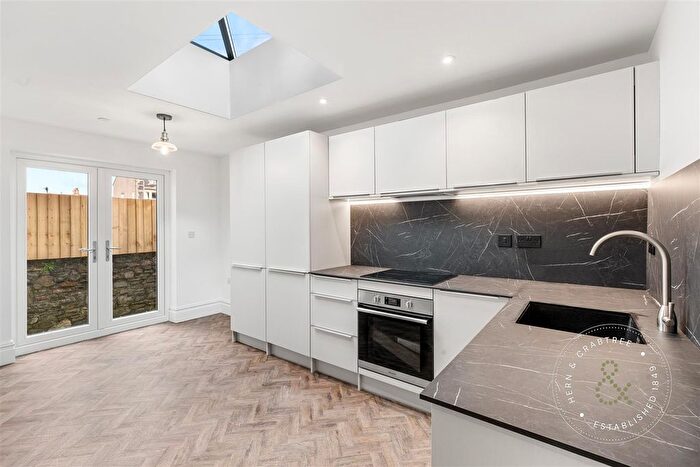 1 Bedroom Flat To Rent In Pontcanna, Cardiff, CF11