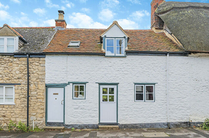 3 Bedroom Terraced House For Sale In Main Street, Forest Hill, Oxfordshire, OX33