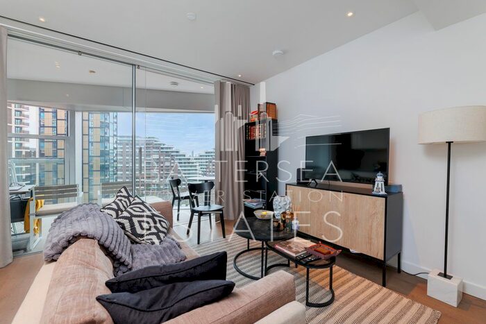 Studio To Rent In L-, Electric Boulevard, Battersea, SW11