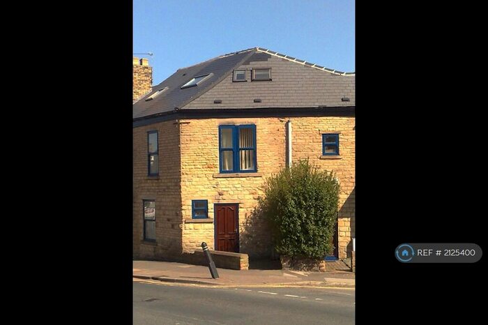3 Bedroom Terraced House To Rent In Northfield Road, Sheffield, S10