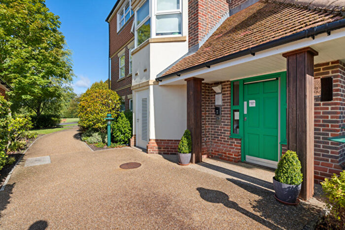 2 Bedroom Retirement Property For Sale In Moreton House, King Georges Drive, Bramshott Place, Liphook, Hampshire, GU30