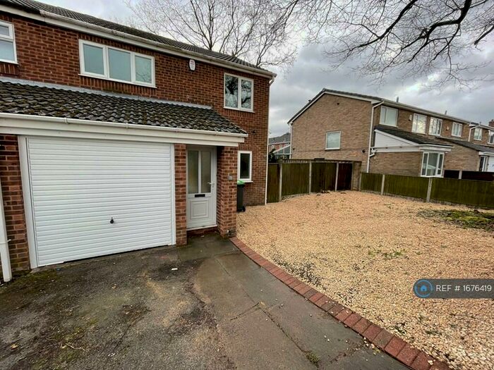 3 Bedroom Semi-Detached House To Rent In Christchurch Road, Hucknall, Nottingham, NG15