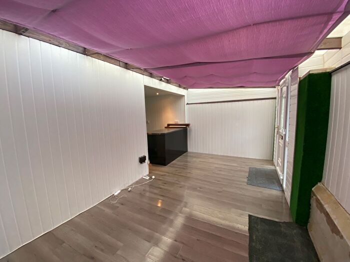 2 Bedroom End Of Terrace House To Rent In Biddlestone Road, Newcastle Upon Tyne, NE6