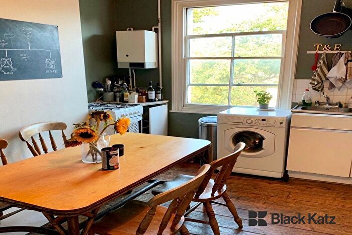 1 Bedroom Flat To Rent In Josephine Avenue, London, SW2