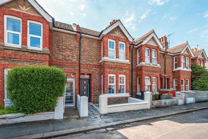 3 Bedroom Terraced House To Rent In Abinger Road, Portslade, BN41