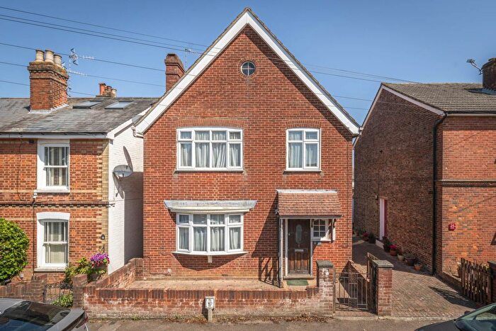 4 Bedroom Detached House For Sale In Elm Road, Southborough, Tunbridge Wells, TN4