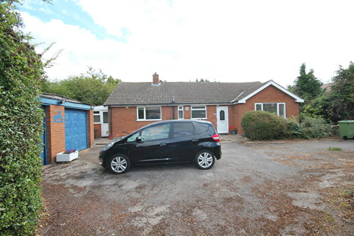 3 Bedroom Detached Bungalow For Sale In Main Street, North Muskham, Newark, NG23