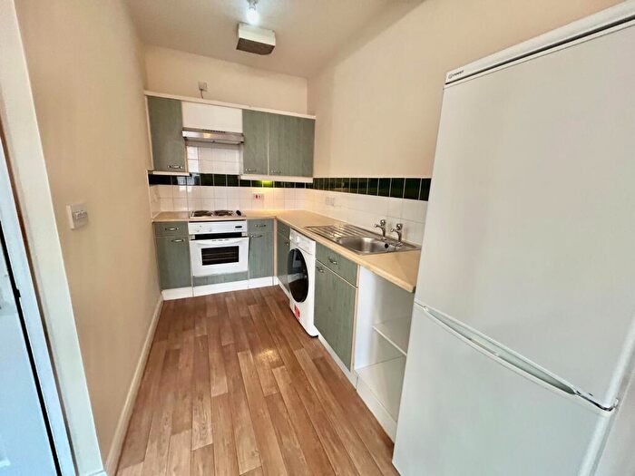 1 Bedroom Apartment To Rent In Wollaton Street, Nottingham, NG1