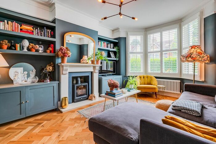 3 Bedroom Property To Rent In Eastwood Street, London, SW16