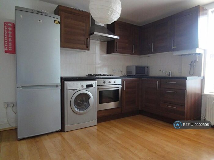 1 Bedroom Flat To Rent In William Street, Reading, RG1