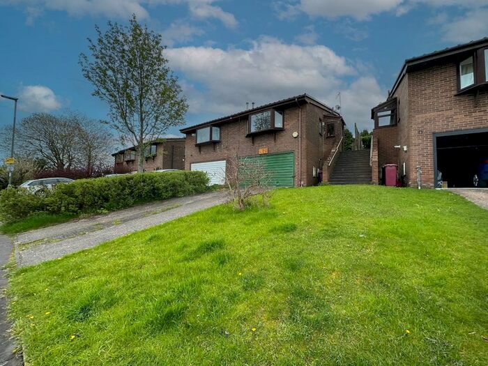 2 Bedroom Semi-Detached House To Rent In Cranshaw Drive, Blackburn, BB1