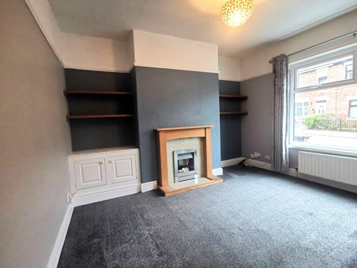 3 Bedroom Terraced House For Sale In Alice Avenue, Leyland, PR25