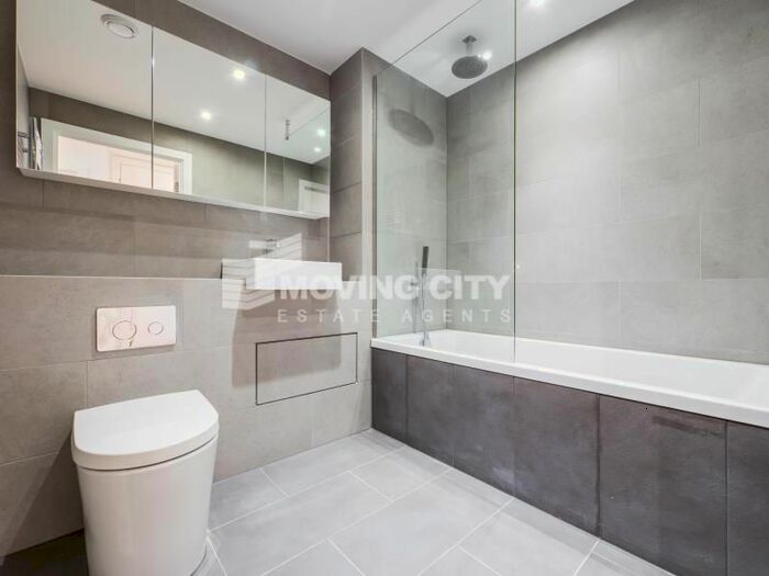 1 Bedroom Flat To Rent In Hawthorne Crescent, London, SE10