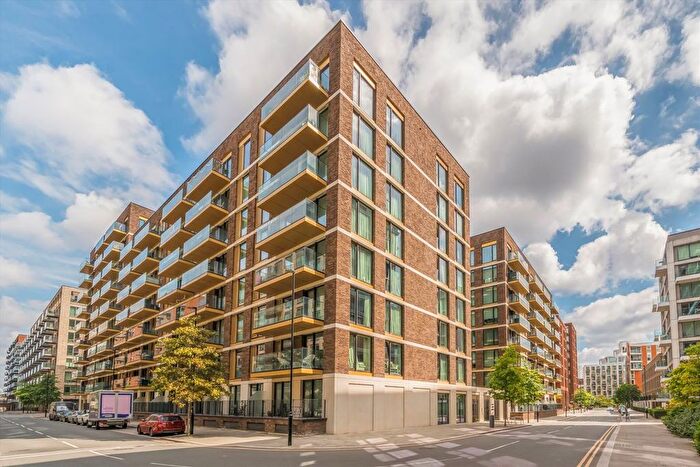 2 Bedroom Flat To Rent In Royal Crest Avenue, Royal Wharf, E16