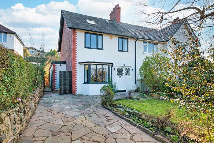 4 Bedroom Semi-Detached House For Sale In Sandy Lane, Helsby, Frodsham, WA6