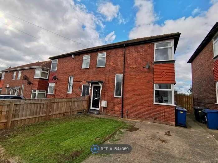 3 Bedroom Semi-Detached House To Rent In Heathwell Road, Newcastle Upon Tyne, NE15