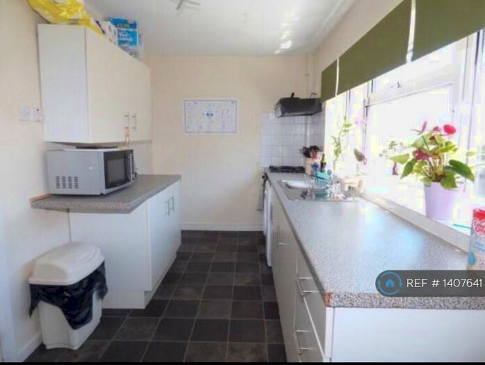 2 Bedroom Terraced House To Rent In Cambria Street, Holyhead, LL65