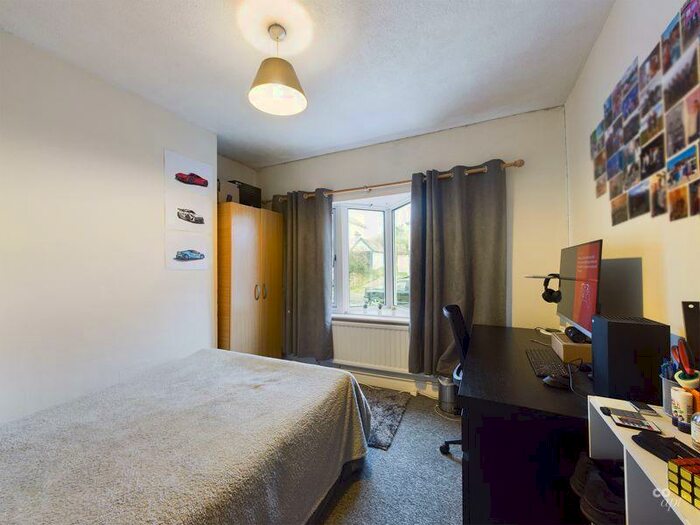 5 Bedroom Terraced House To Rent In Bevendean Crescent, Brighton, BN2