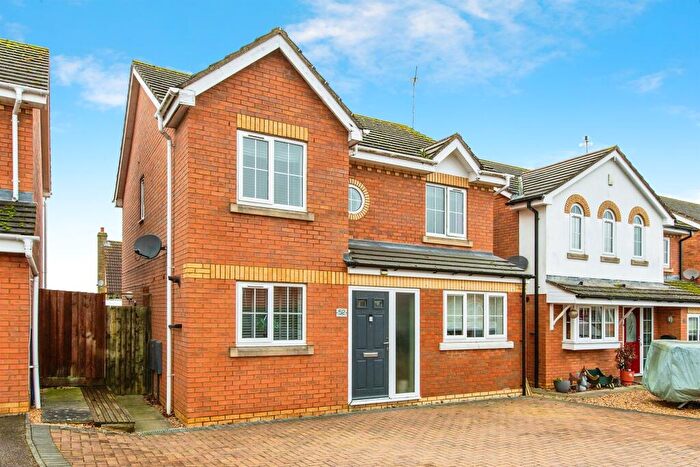 4 Bedroom Detached House For Sale In Wainwright Avenue, Thrapston, Kettering, NN14