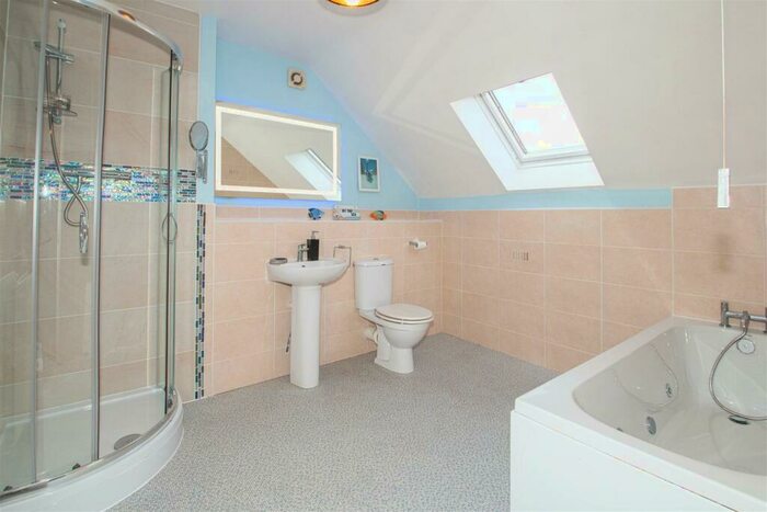 5 Bedroom Detached House To Rent In Colossus Way, Bletchley Park, MK3