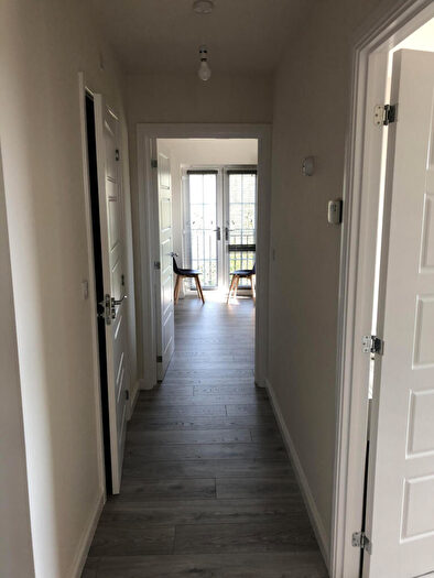 2 Bedroom Flat To Rent In Mistle Court, Coventry, CV4