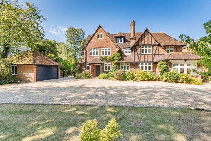 7 Bedroom Detached House For Sale In Burtons Lane, Chalfont St Giles (Little Chalfont), HP8
