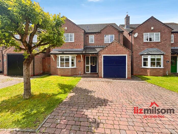 4 Bedroom Detached House For Sale In Peters Street, Albert Village, Swadlincote, DE11