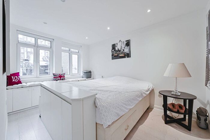 1 Bedroom Flat To Rent In Montagu Street, Marylebone, London, W1H