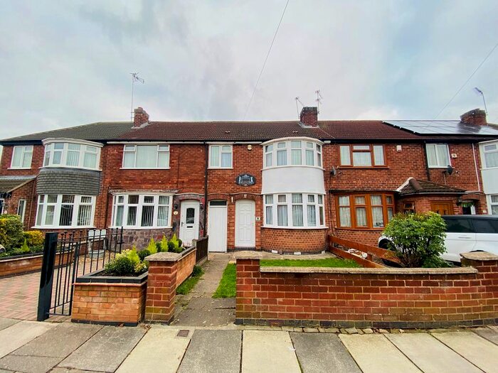 3 Bedroom Town House To Rent In The Brianway, Leicester LE5