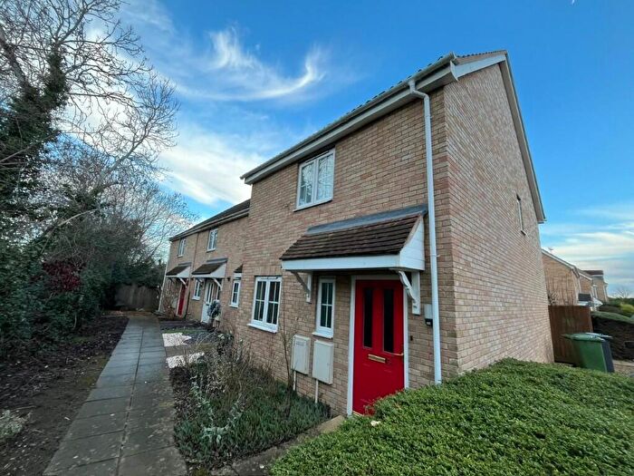 3 Bedroom End Of Terrace House For Sale In East Of England Way, Orton Northgate, Peterborough, Cambridgeshire, PE2