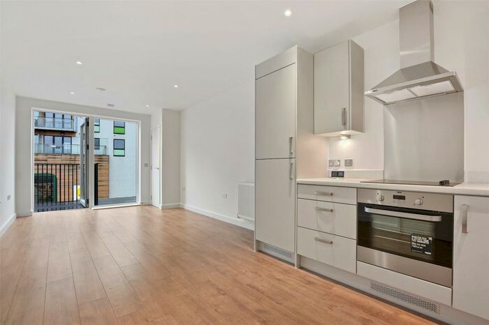 1 Bedroom Apartment To Rent In Pinner Road, Harrow, HA1