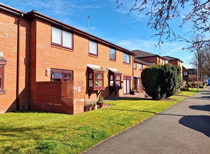 2 Bedroom Retirement Property For Sale In Park View Court, Central Drive, Romiley, SK6