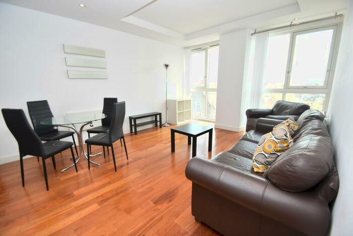 1 Bedroom Flat To Rent In Admiral House, Newport Road, Cardiff, CF24