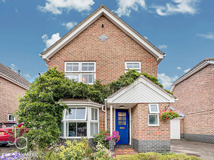 3 Bedroom Detached House For Sale In Pertwee Way, Langenhoe, CO5