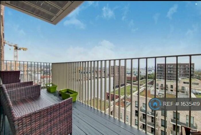 3 Bedroom Flat To Rent In Tiller House, London, E6