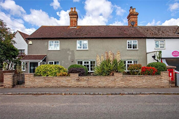 4 Bedroom Semi-Detached House For Sale In High Street, Houghton Conquest, Bedfordshire, MK45