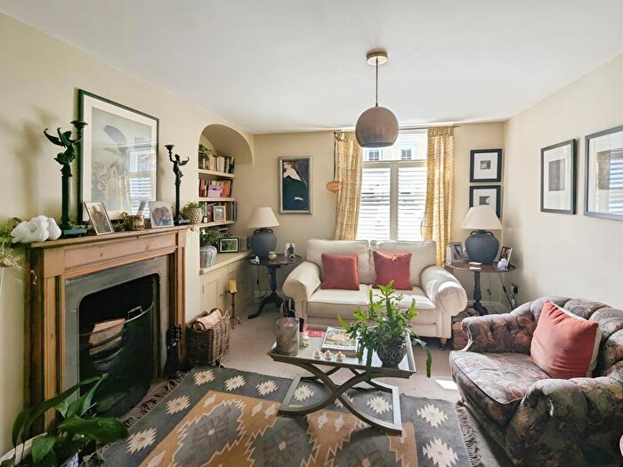 3 Bedroom Terraced House For Sale In North Bar Without, Beverley, HU17