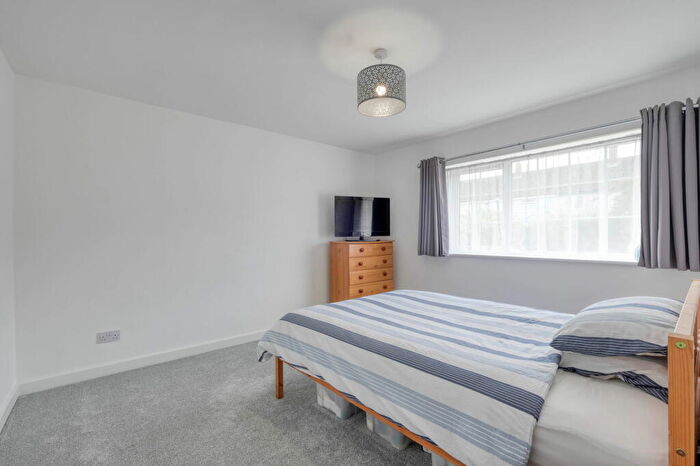 3 Bedroom Terraced House For Sale In Foxwalks Avenue, Rock Hill, Bromsgrove, B61