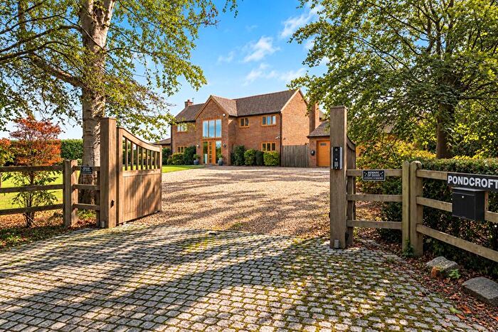 5 Bedroom Detached House For Sale In Rush Green, Hertford, SG13