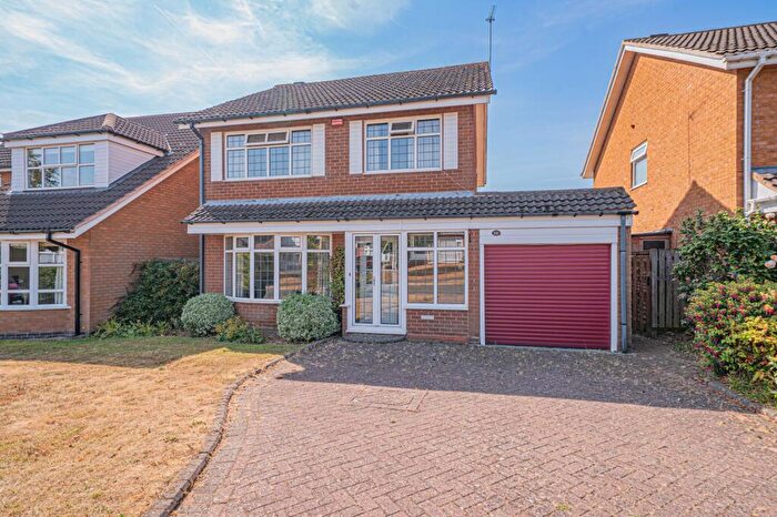 4 Bedroom Detached House For Sale In Gainsborough Crescent, Knowle, B93