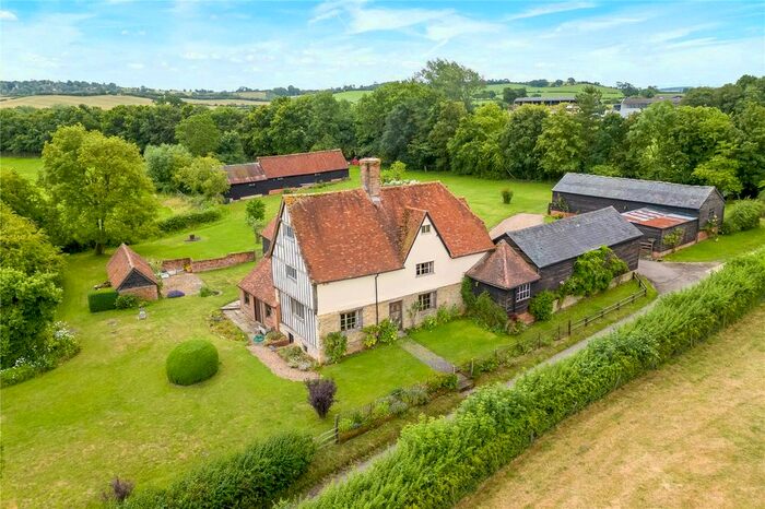 5 Bedroom Detached House For Sale In St Johns Manor, North Marston, Buckingham, MK18