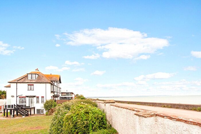 7 Bedroom Detached House For Sale In Coast Road, Littlestone, New Romney, Kent, TN28