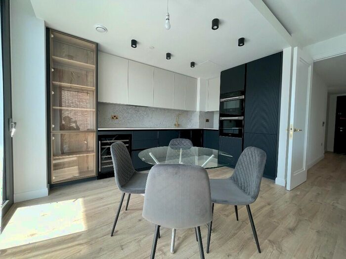 2 Bedroom Flat To Rent In City Road, London, EC1V