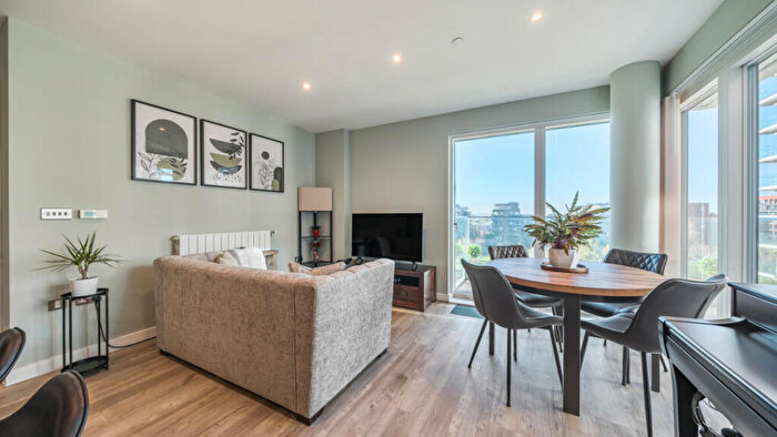 2 Bedroom Flat For Sale In Whittle Road, Kidbrooke, SE3